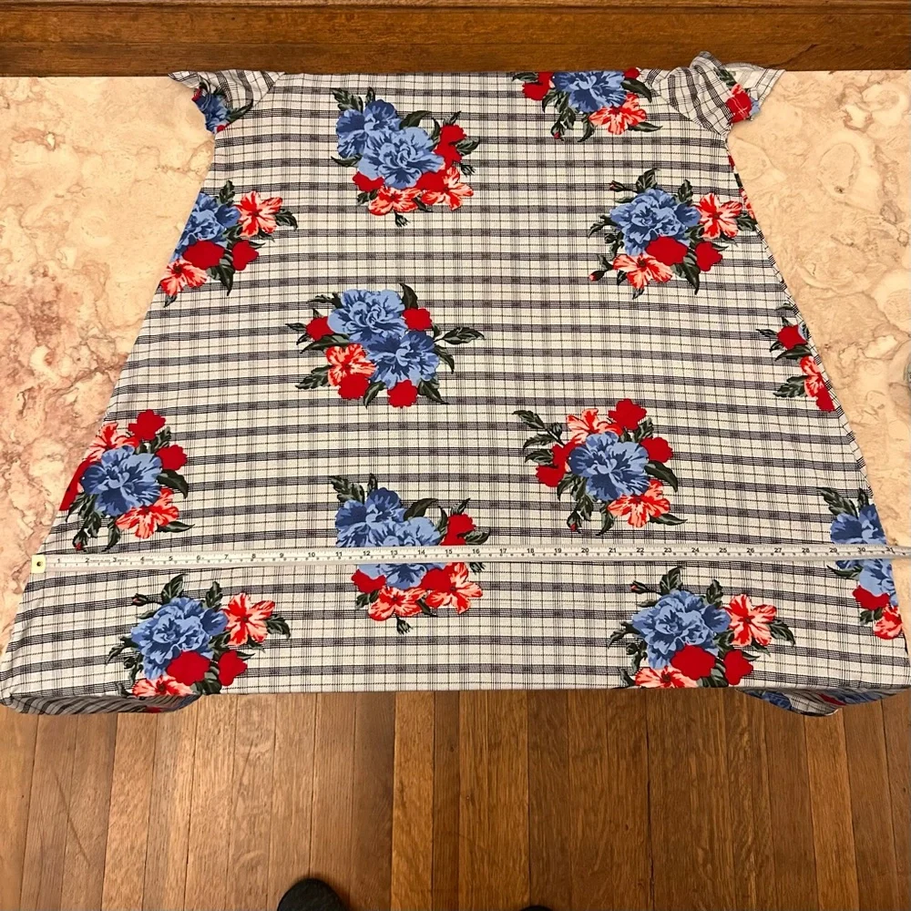 Lularoe XL Carly Dress Black White Plaid & Red Pink Roses Floral Unicorn Print - Picture 11 of 12